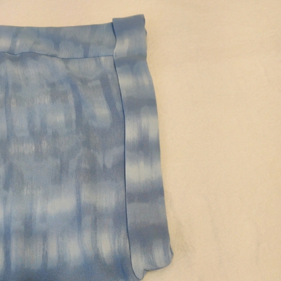 Calvin Klein. Blue Tie-Dye women's shirt - Picture 4 of 10
